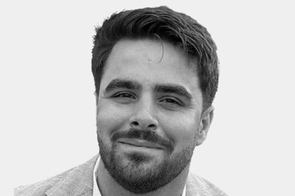 Dr Farshad SeyedMohammadi